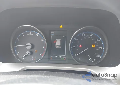 2018 Toyota Rav4 Xle из США, поврежденный, VIN JTMRFREV2JJ206592